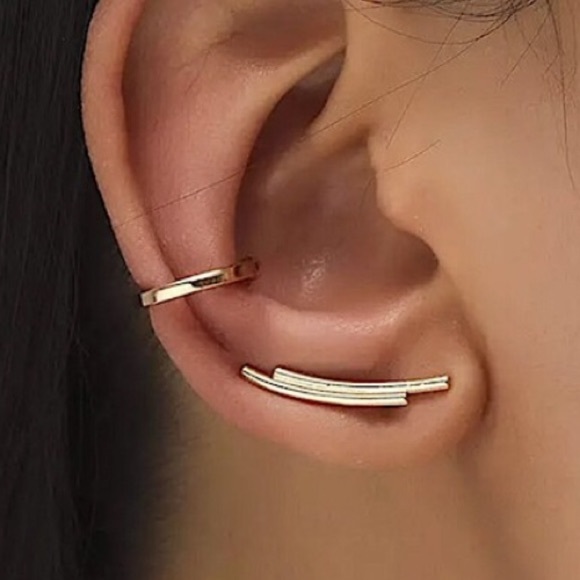 🔴𝟭𝟬/$𝟮𝟱🔴NEW Gold Climber Ear Cuff Earrings Set - Picture 7 of 7